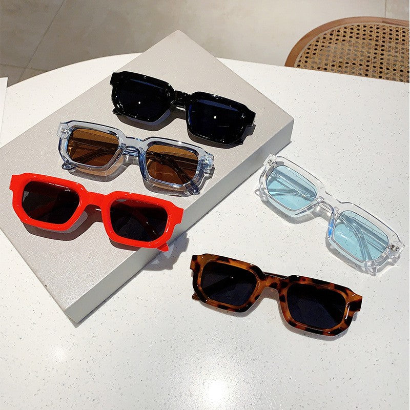 Kaela Minimalist Square Sunglasses