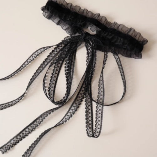 Noelle Velvet Choker