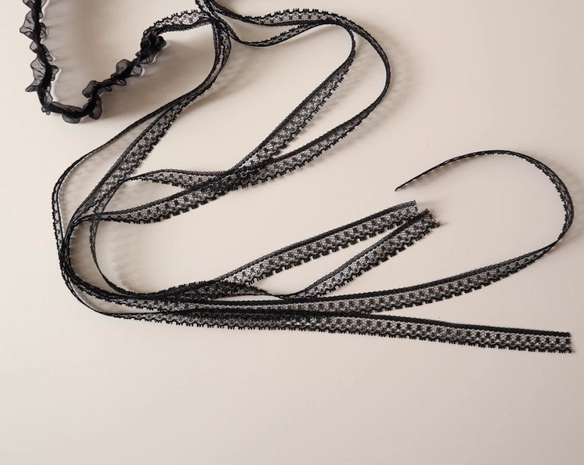 Noelle Velvet Choker